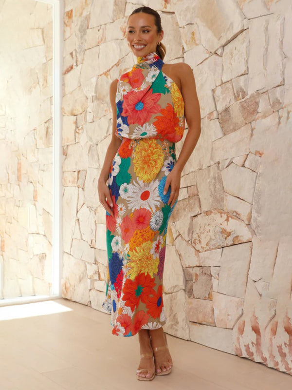 Lyric - Women's Floral Print Halter Neck Midi Dress with Fitted Waist - photo 5