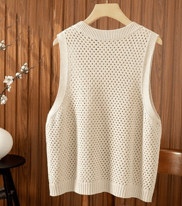 Aurelie - Women's Sleeveless Knit Sweater - photo 2