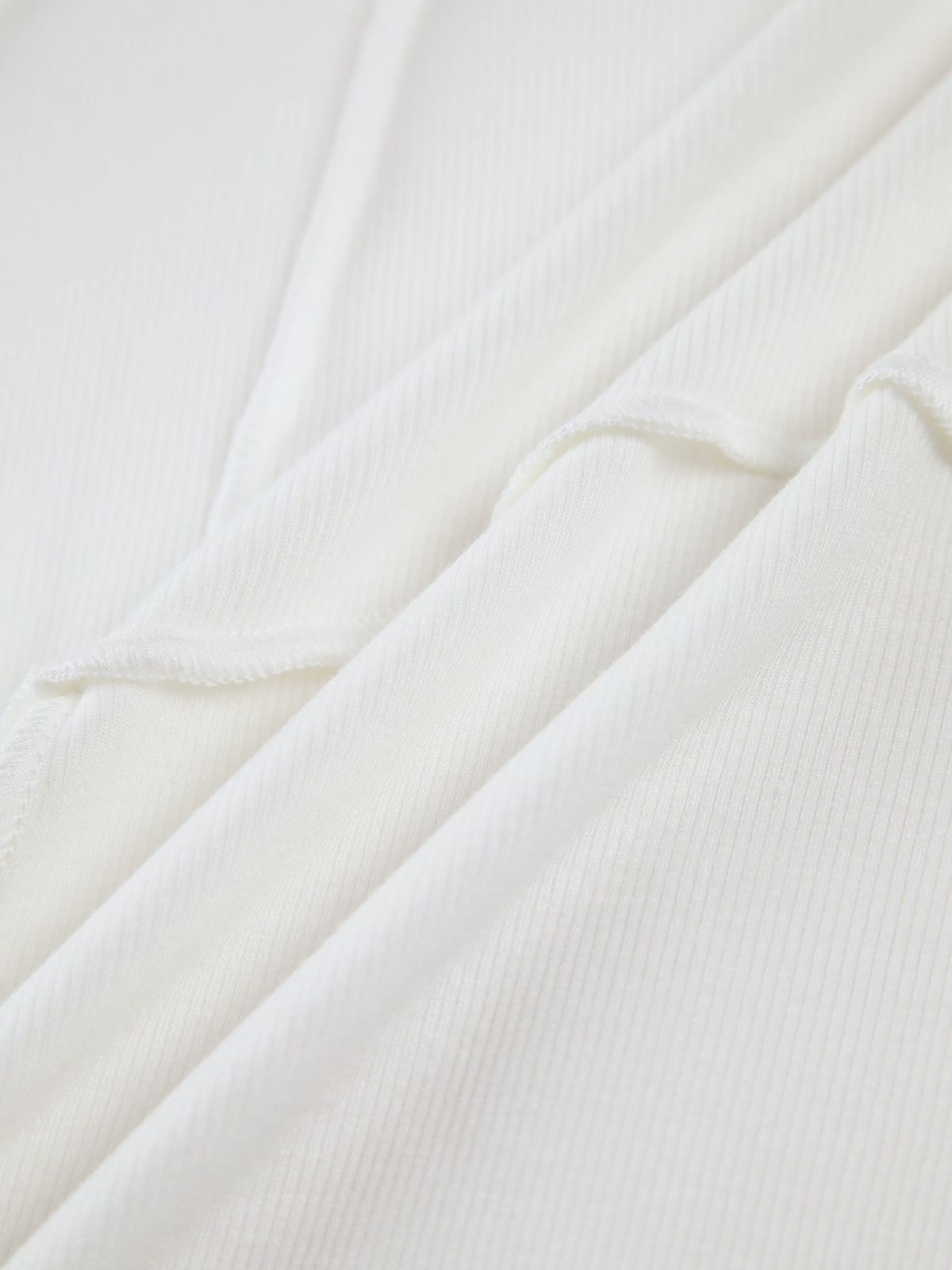 Nerissa - Women's Fitted Seam Blouse - photo 3