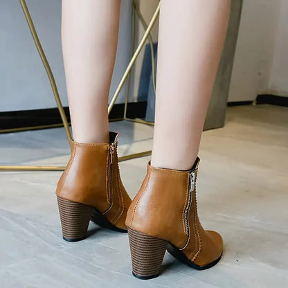 Clarisse - Women's Ankle Scalloped Shoes - photo 4