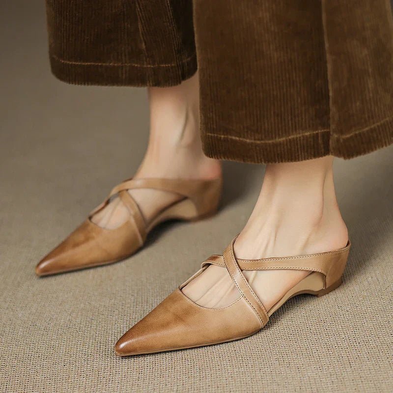 Nola - Women's Pointed Leather Shoes - photo 8