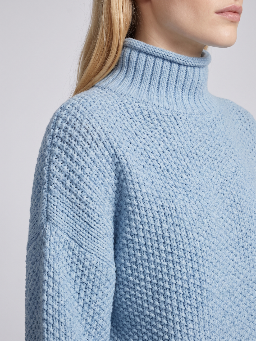 Hermine - Women's Relaxed Knit Sweater - photo 9