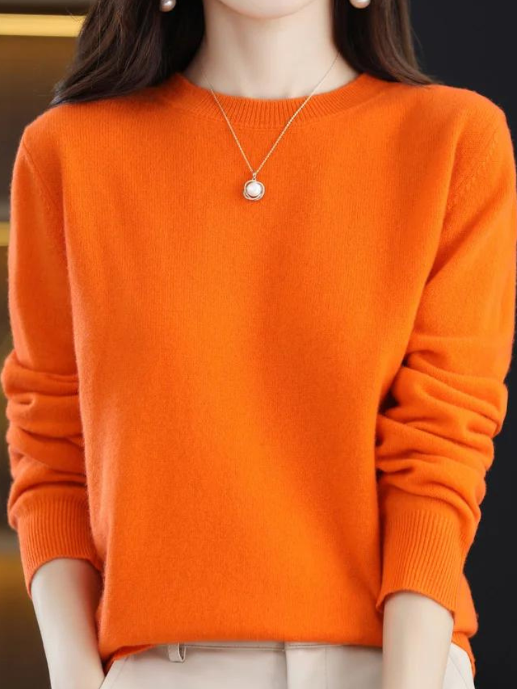 Lavinia - Women's Relaxed Sweater - photo 4