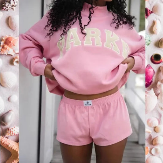 Emmeline - Women's Graphic Oversized Jumper - photo 1