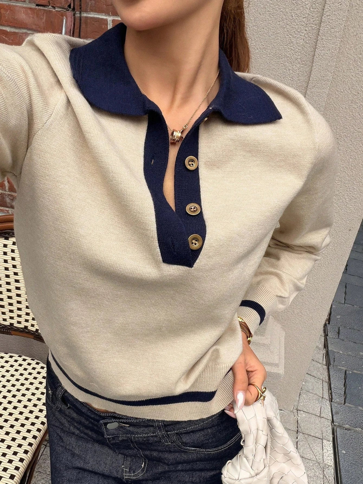 Alma - Women's Knit Blocking Sweater - photo 4