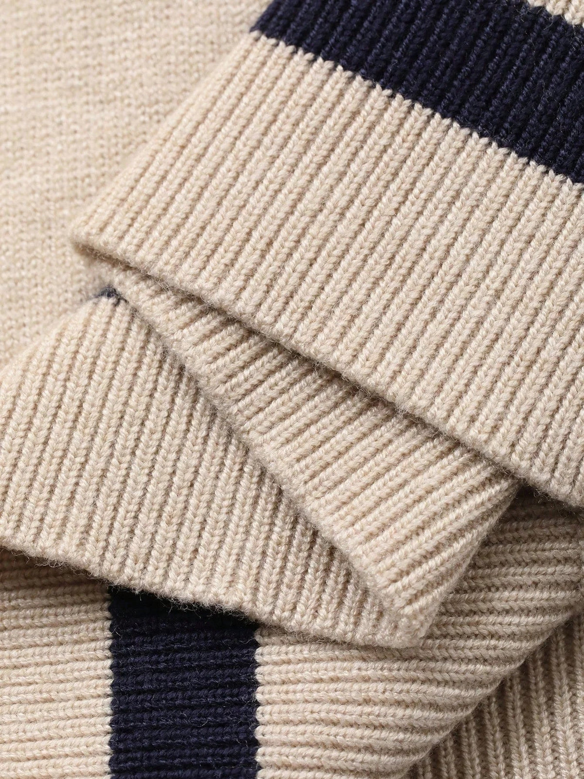Alma - Women's Knit Blocking Sweater - photo 6