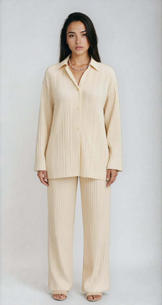 Clemence - Women's Relaxed Two-Piece Set - photo 1