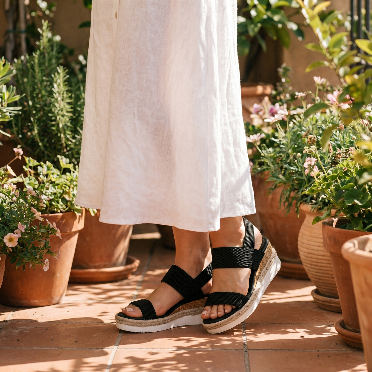 Paloma - Women's Comfort Mid Sandal - photo 8