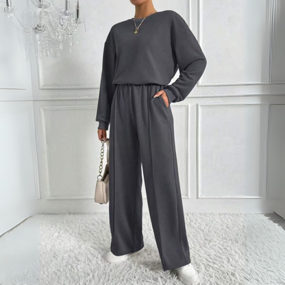 Dorothea - Women's Relaxed Two-Piece Set - photo 4