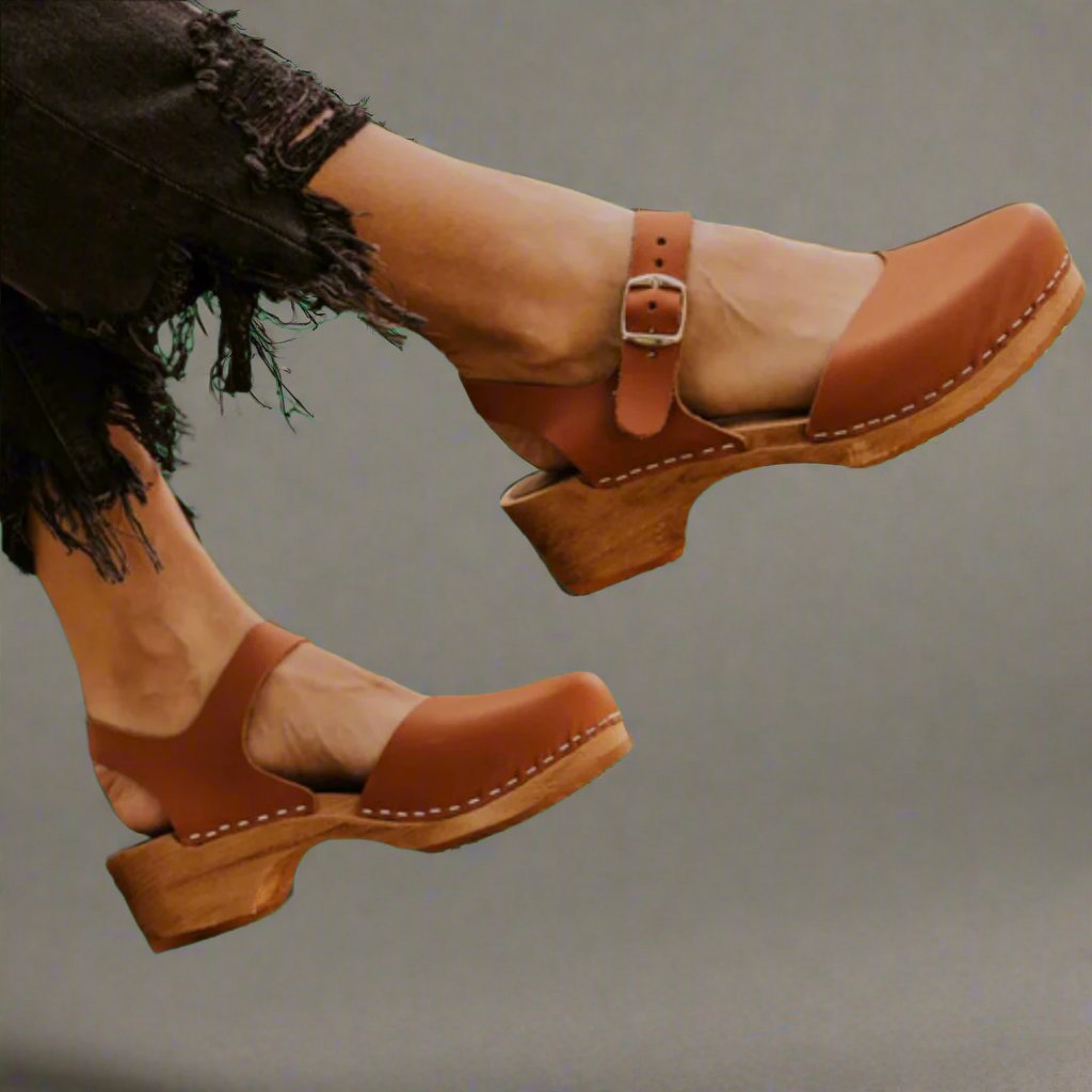 Petra - Women's Platform Clogs Flats - photo 1
