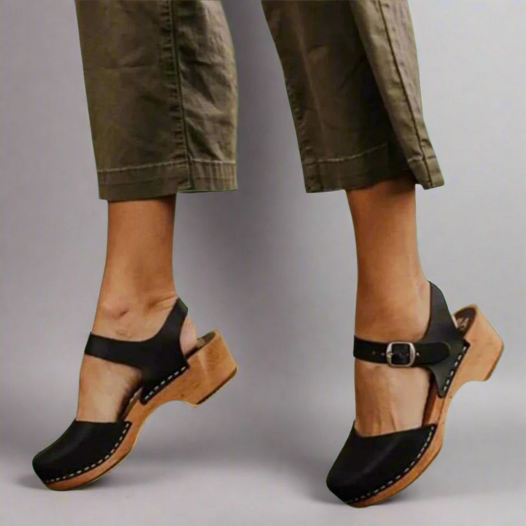 Petra - Women's Platform Clogs Flats - photo 5