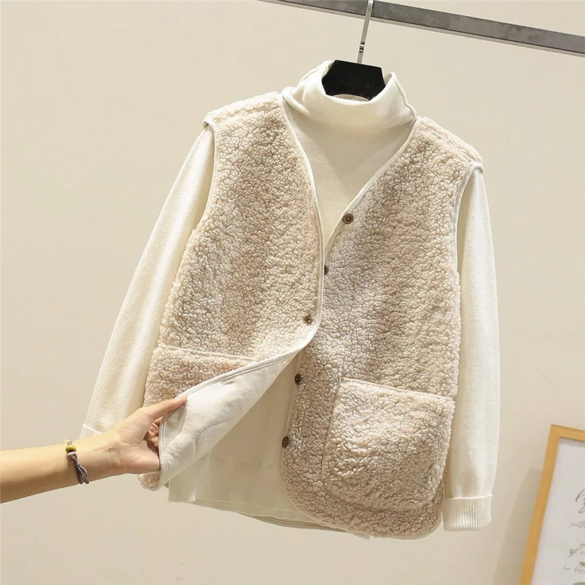 Berenice - Women's Sherpa Fleece Jacket - photo 2