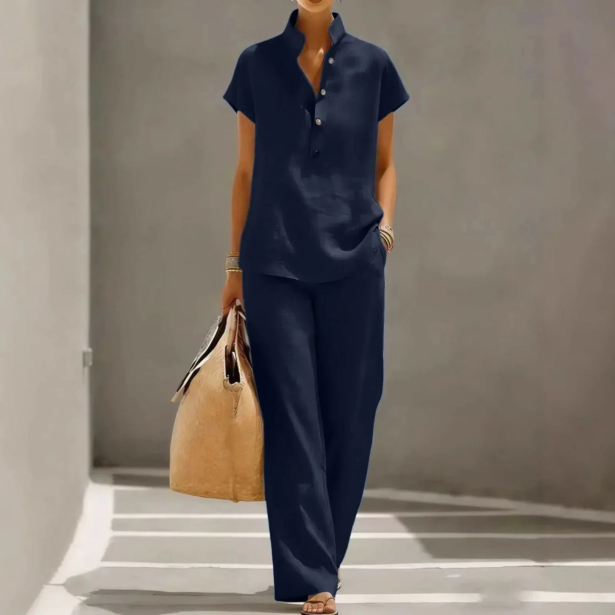 Elspeth - Women's Relaxed Two-Piece Set - photo 2