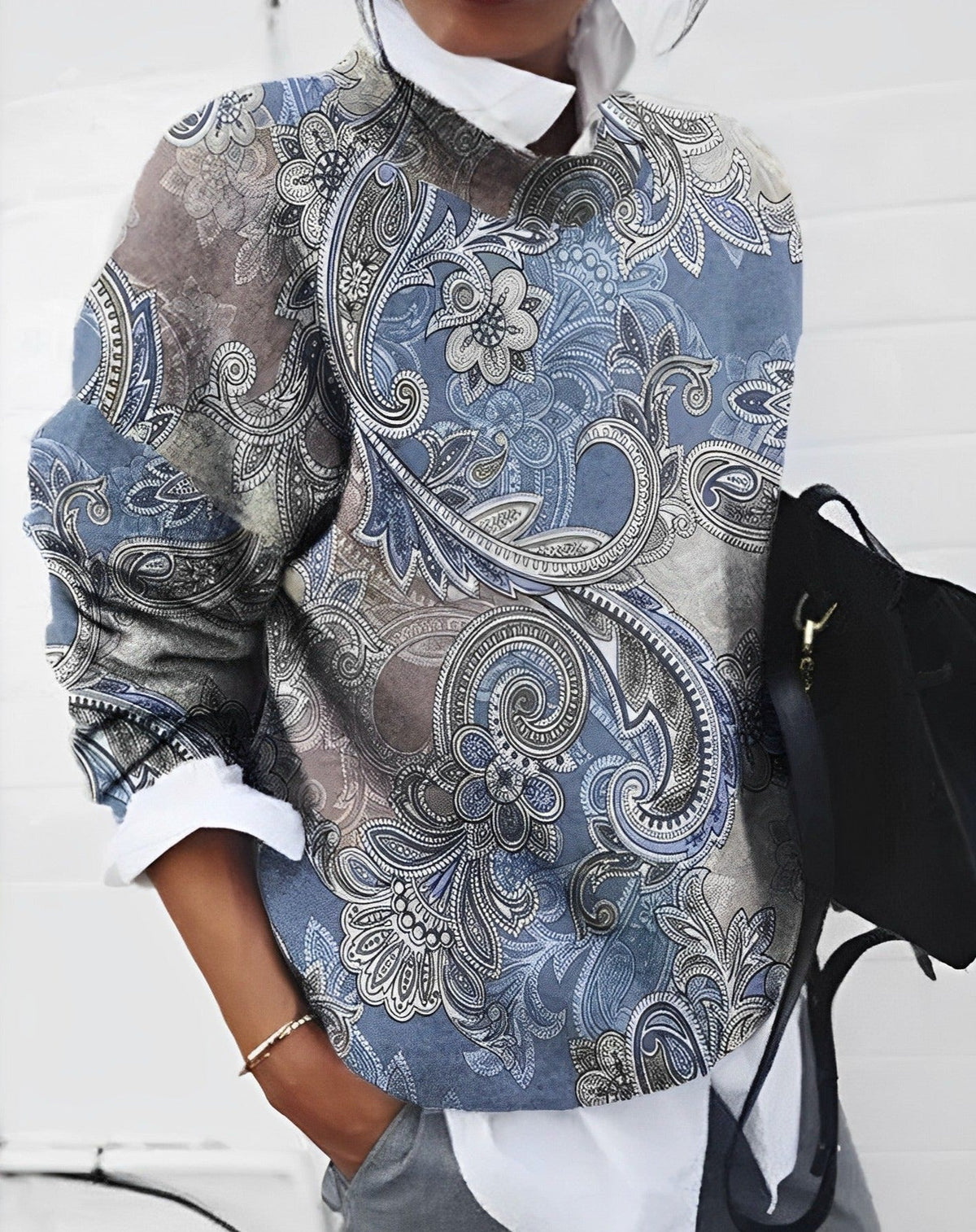 Gwendolen - Women's Floral Knit Sweater - photo 1